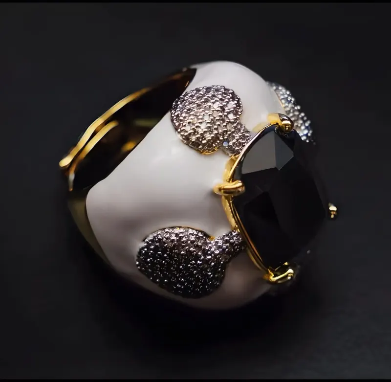 Anillo Esmalte y Ónix de plata 925 bañada en oro · esmalte y ónix